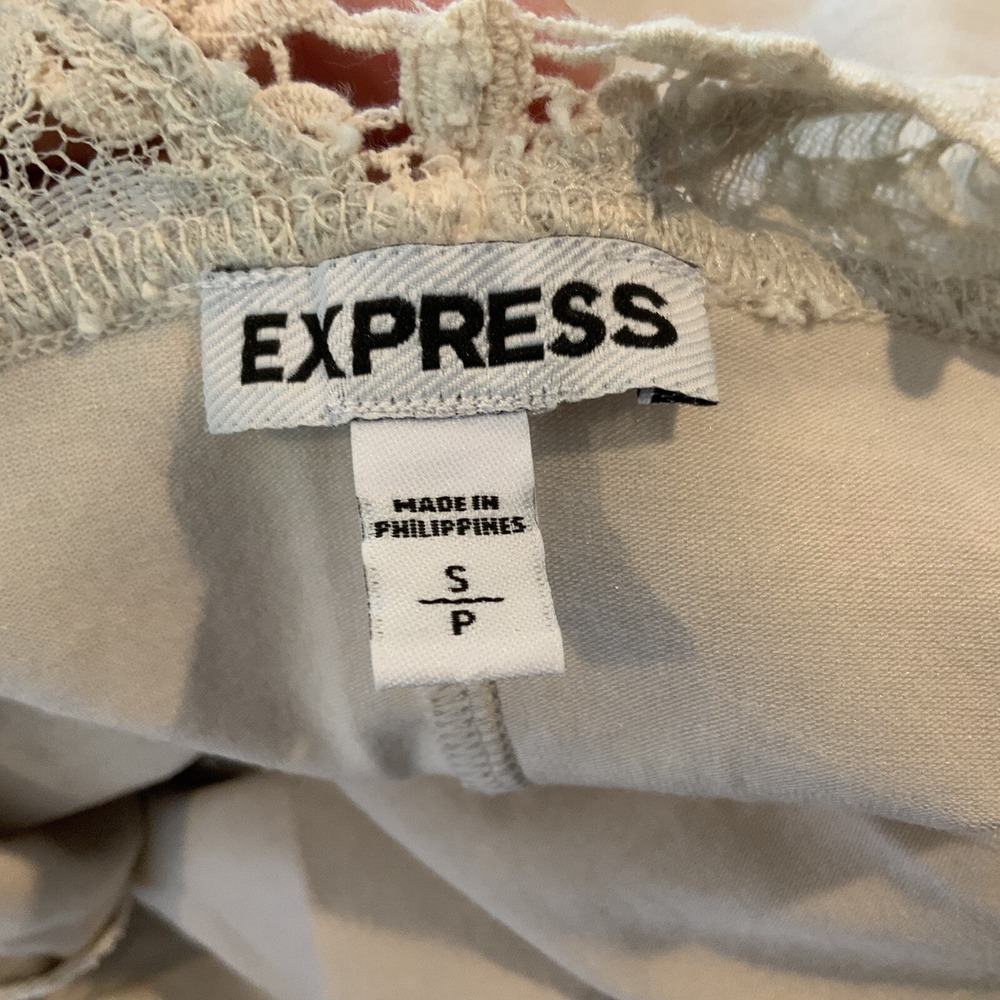 Express Lace Stretch Shirt S Floral Top Boho Fairy Sheer Top Whimsy EUC - Picture 8 of 9
